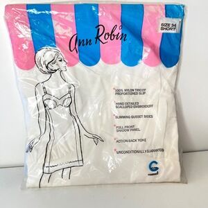 Vintage Ann Robin‎ Size 34 Short White Nylon Tricot Proportioned Slip New in Pkg